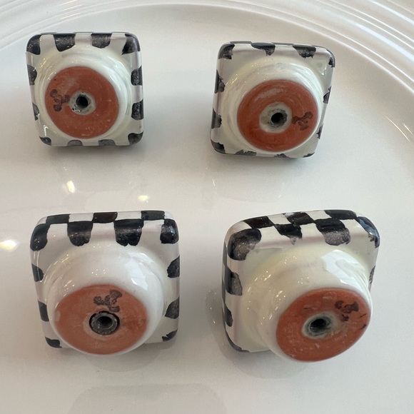 MacKenzie-Childs Petit Four Square Rose Majolica Decorative Knob Set 4 - Picture 5 of 7